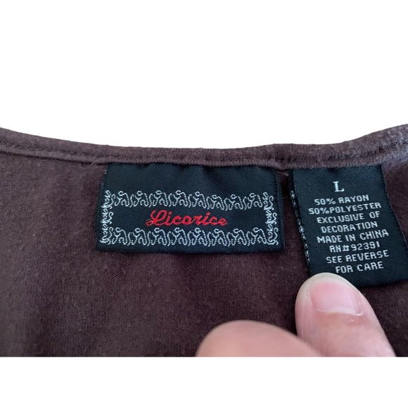 Licorice women's size LG tank top Brown color scoop neck w/raised flowers 3 tier - Picture 4 of 7